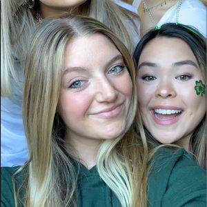 Meet your Posher, Lizzie